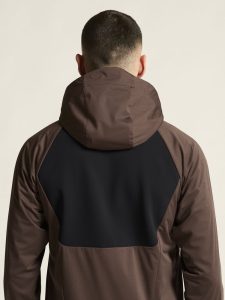 1915281-286000_Adv20Pursuit20Thermal20Jacket20M_closeup7