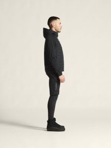 1915281-999000_Adv20Pursuit20Thermal20Jacket20M_closeup2
