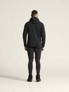 1915281-999000_Adv20Pursuit20Thermal20Jacket20M_closeup3