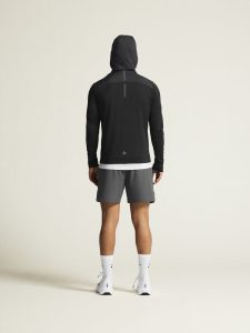 1915283-999000_ADV20Essence20Jersey20Hood20Jkt20220M_closeup4
