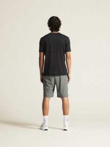 1915287-999000_Core20Essence20SS20Tee20220M_closeup3
