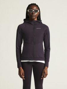 1915288-499000_ADV20Essence20Jersey20Hood20Jacket20220W_closeup4