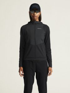 1915288-999000_ADV20Essence20Jersey20Hood20Jacket20220W_closeup4