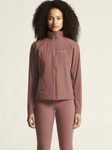 1915292-473000_ADV20Essence20Warm20Jkt20220W_closeup4