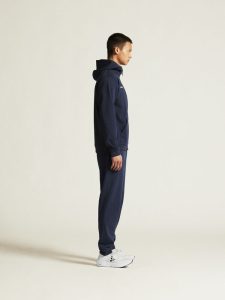 1915295-390000_Community20220Logo20FZ20Hoodie20M_closeup2