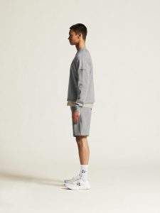 1915299-950000_Community20220R20Neck20M_closeup4