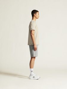 1915301-214000_Community20220Tee20M_closeup2