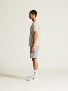 1915301-214000_Community20220Tee20M_closeup4