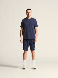 1915301-390000_Community20220Tee20M_closeup1