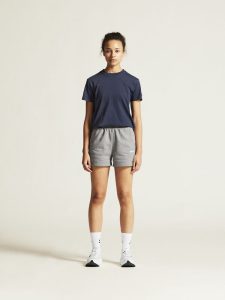 1915302-390000_Community20220Tee20W_closeup1