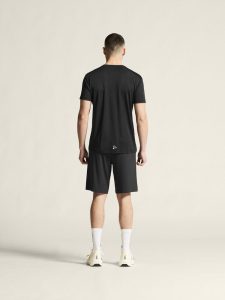 1915303-999000_Squad20Go20Function20Tee20M_closeup3