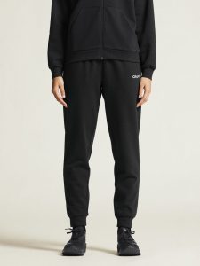 1915306-999000_Community20220Pants20W_closeup5