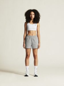 1915308-950000_Community20220Shorts20W_closeup1
