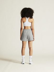 1915308-950000_Community20220Shorts20W_closeup3