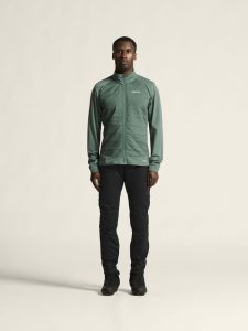 1915317-653000_Adv20Nordic20Training20Speed20Jacket20220M_closeup1