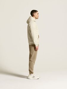 1915327-1050_Community202.020Hoodie20M_closeup2