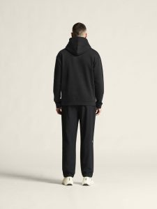 1915327-999000_Community20220Hoodie20M_closeup3