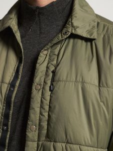 1915337-664000_ADV20Urban20Lt20Padded20Overshirt_closeup5