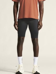 1915396-999000_PRO20Trail20Short20Tights20220M_closeup4