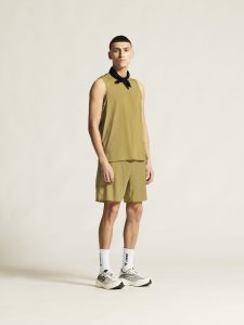 1915398-6540_PRO20Trail20Singlet20220M_closeup1