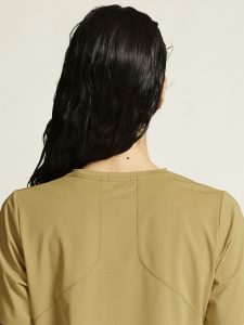 1915402-6540_PRO20Trail20SS20Tee20220W_closeup6