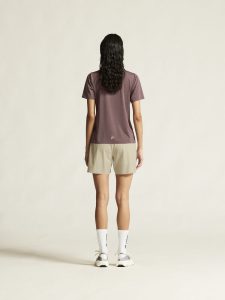 1915402-7880_PRO20Trail20SS20Tee20220W_closeup3