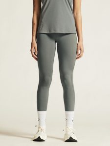 1915612-647000_Core20Essence20Tights20220W_closeup4
