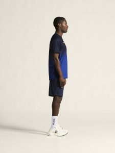1915638-390346_Evolve20220Structured20Graphic20Jersey20M_closeup2
