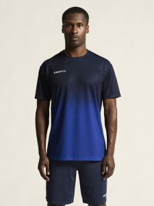 1915638-390346_Evolve20220Structured20Graphic20Jersey20M_closeup5