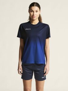 1915639-390346_Evolve20220Structured20Graphic20Jersey20W_closeup5