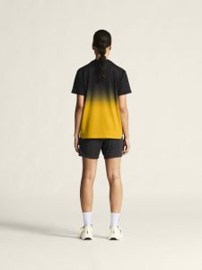 1915639-999552_Evolve20220Structured20Graphic20Jersey20W_closeup3