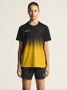 1915639-999552_Evolve20220Structured20Graphic20Jersey20W_closeup5