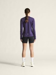 1915689-759000_Evolve20220Crewneck20W_closeup3