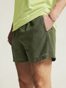 1915948-680000_CORE20Essence20Shorts20220M_closeup5