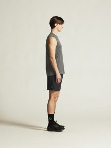1915950-999000_ADV20Essence20220in20120shorts20220M_closeup2