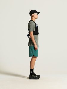1915951-6670_ADV20Essence20Shorts20M_closeup2