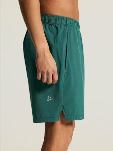 1915951-6670_ADV20Essence20Shorts20M_closeup6