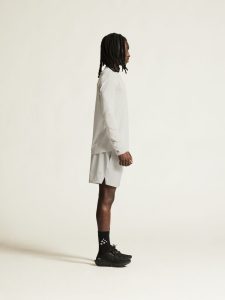 1915951-922000_ADV20Essence20Shorts20M_closeup2