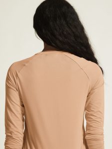 1916024-246000_Collective20LS20Tee20W_closeup6