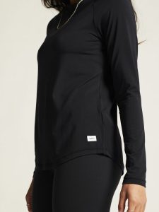 1916024-999000_Collective20LS20Tee20W_closeup5