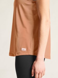 1916025-246000_Collective20Singlet_Closeup6