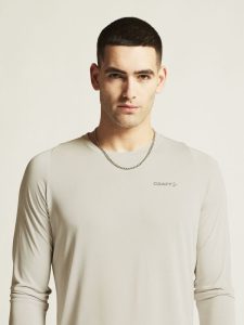 1916029-922000_Collective20Bi20blend20LS20Tee20M_closeup5