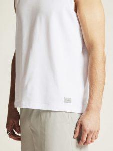 1916030-900000_Collective20Relaxed20SL20Tee20M_closeup6