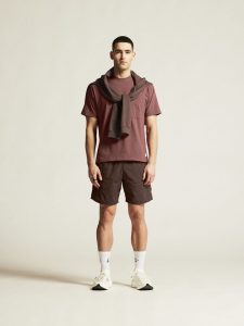 1916031-473000_Collective20Relaxed20SS20Tee20M_closeup1