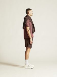 1916031-473000_Collective20Relaxed20SS20Tee20M_closeup2