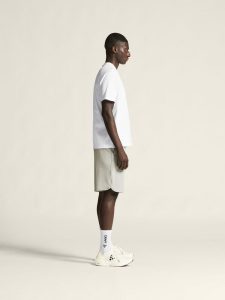 1916031-900000_Collective20Relaxed20SS20Tee20M_closeup2
