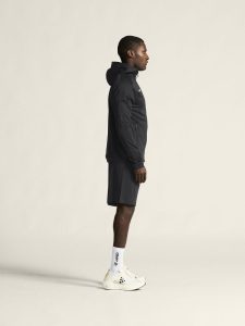 1916041-999000_Evolve20220Hood20Jacket20M_closeup2