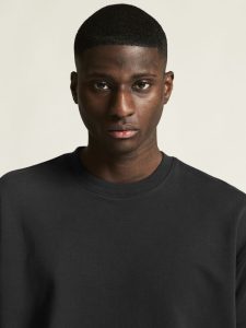1916296-999000_Frequent20RN20sweatshirt20M_closeup5