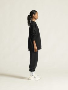 1916297-999000_Frequent20RN20sweatshirt20W_closeup2