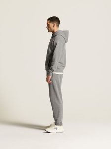 1916298-950M_Frequent20Hoodie20M_closeup4